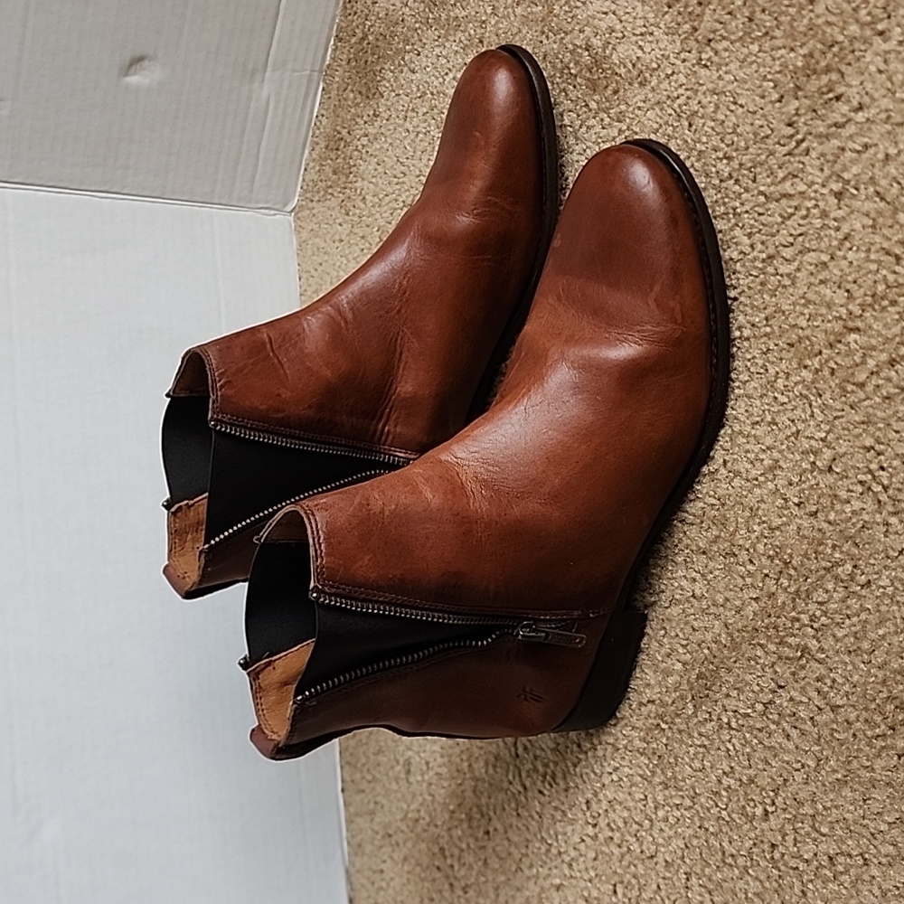 Frye Carly Zip Chelsea Boots